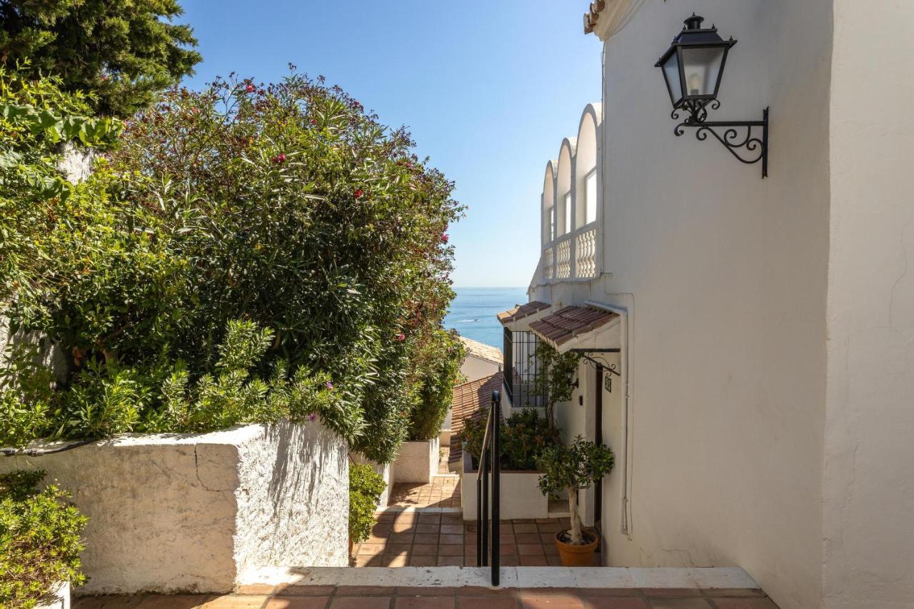 Capistrano Playa Apartment Nerja Exterior foto